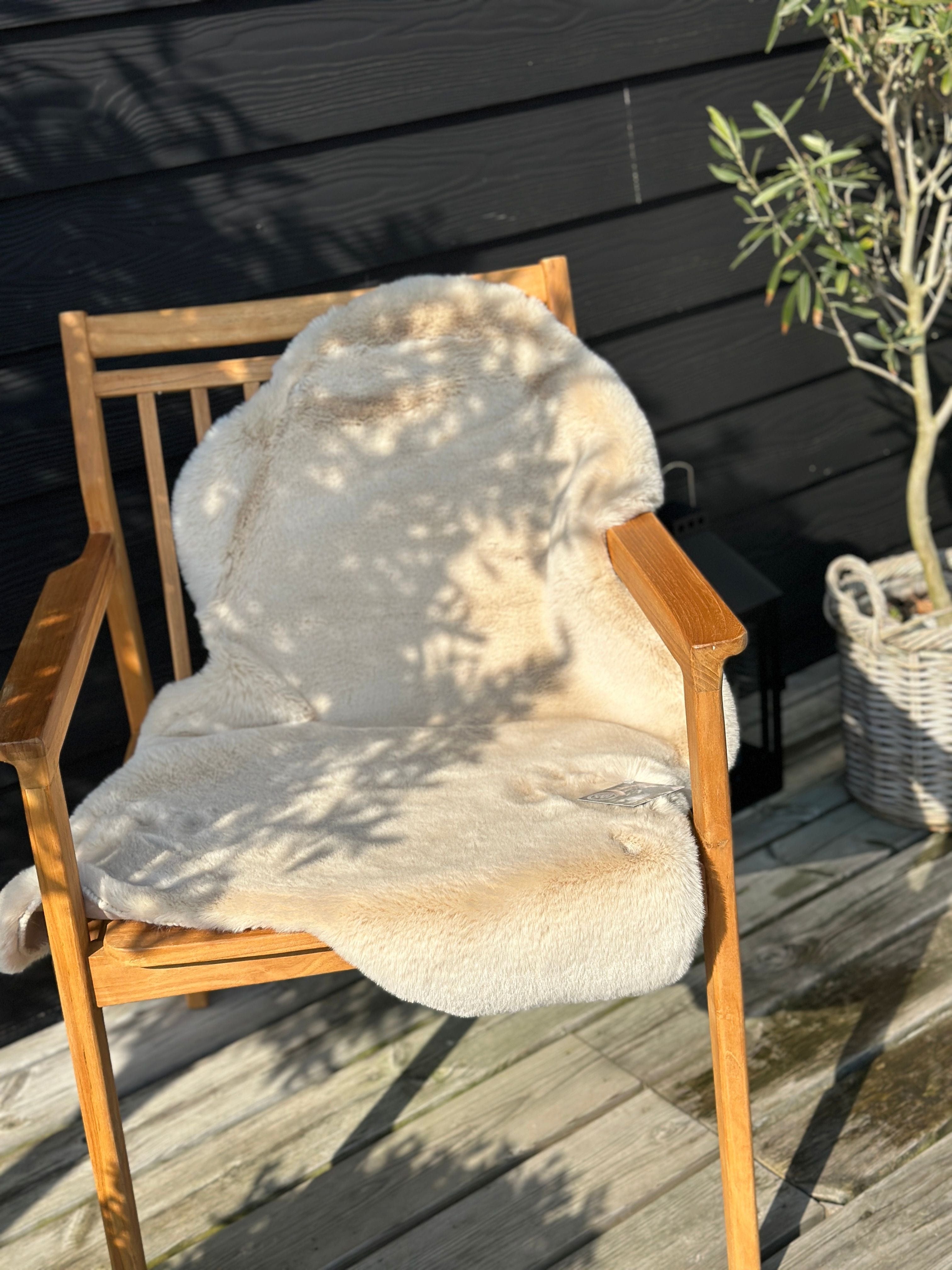 OtherStuff Lammeskind Faux fur lammeskind - Beige otherstuff