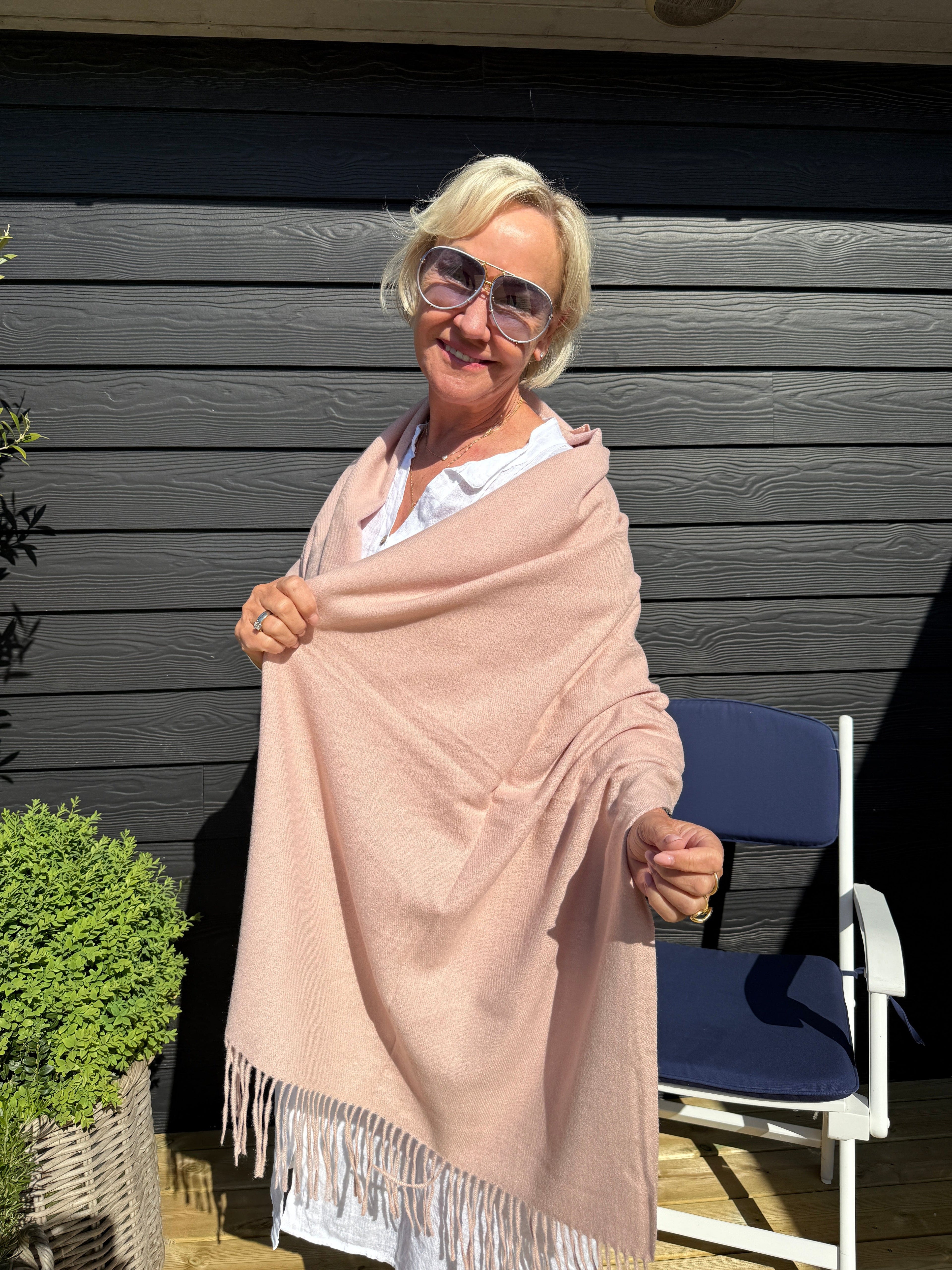 OtherStuff Tørklæde og sjal Sjal i 100% Viscose - Rosa (Str. 180x80 cm) otherstuff