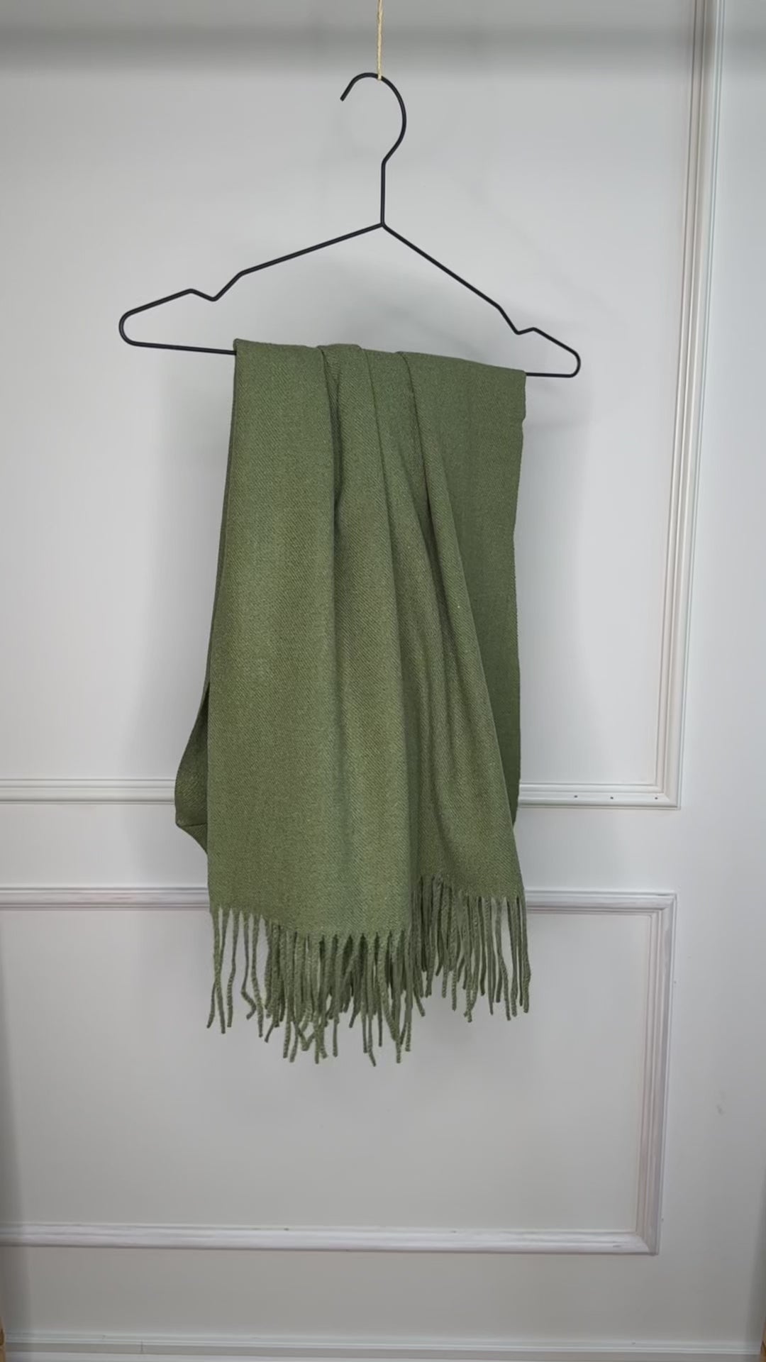 Sjal i 100% Viscose - Military green (Str. 180x80 cm)