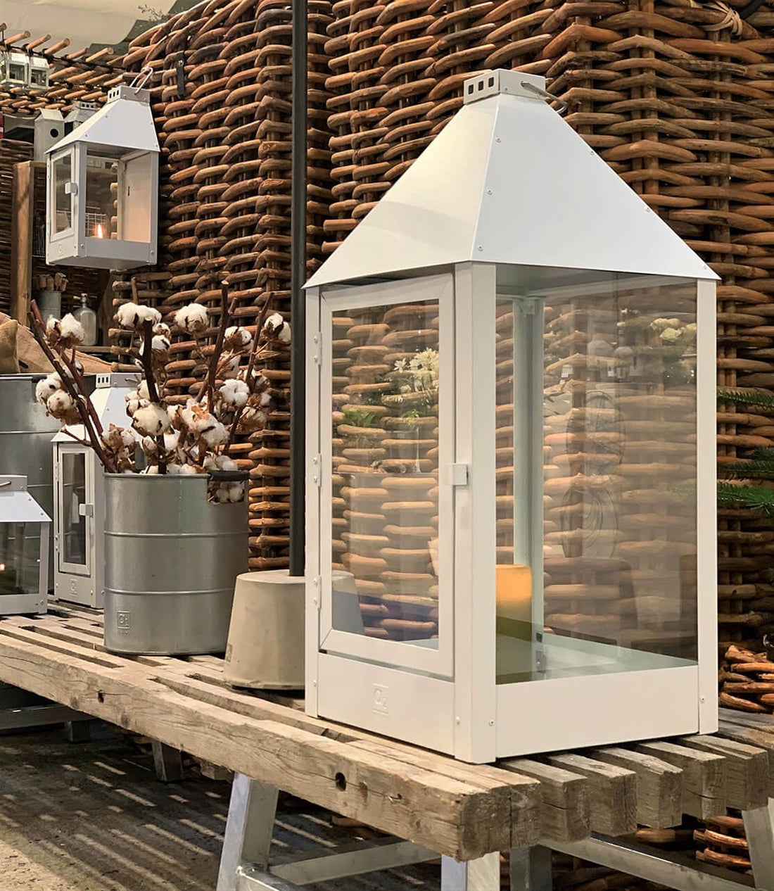 A2 Living Lanterne White Mega Lantern 5714045004880 otherstuff