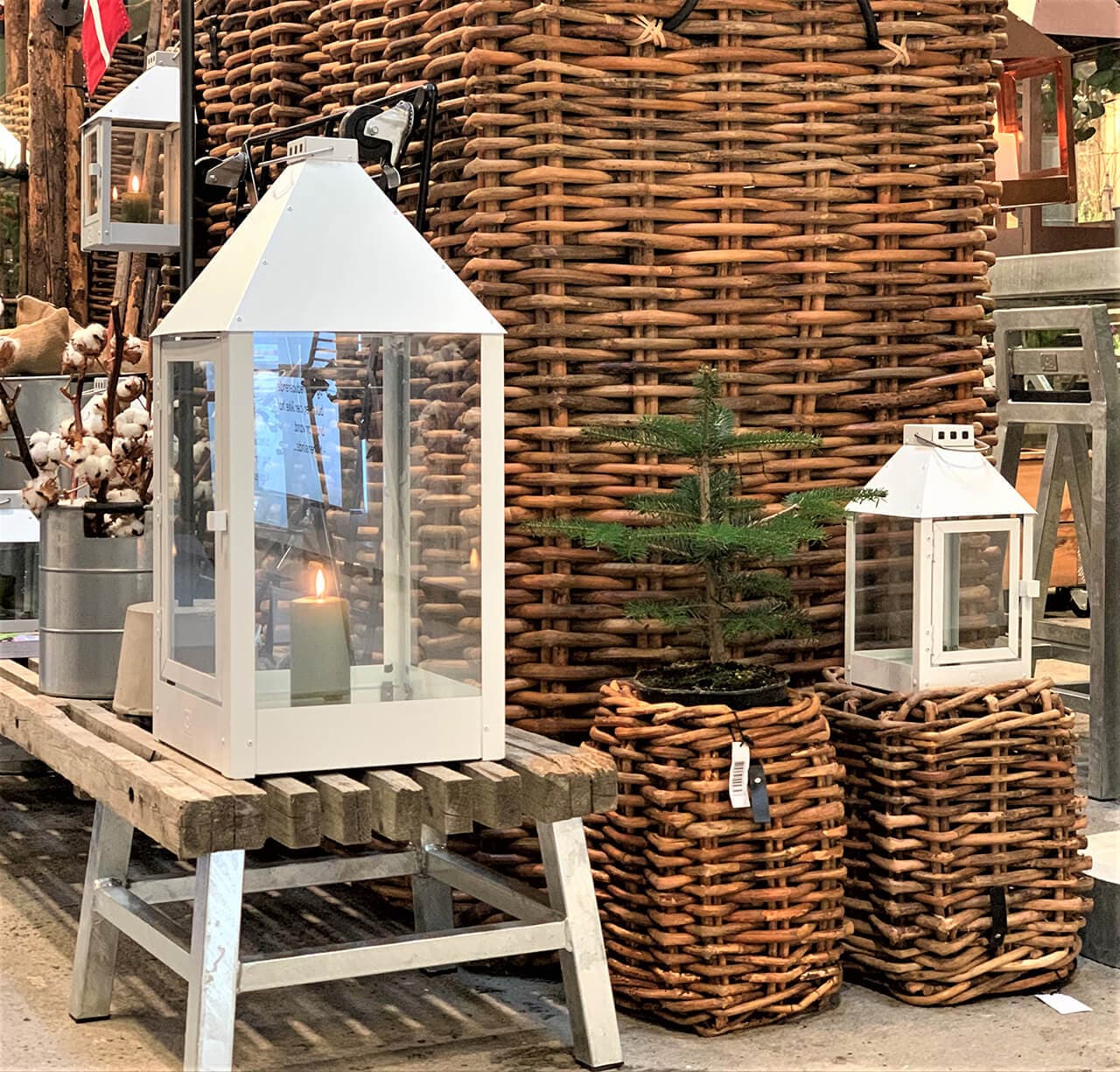 A2 Living Lanterne White Mega Lantern 5714045004880 otherstuff