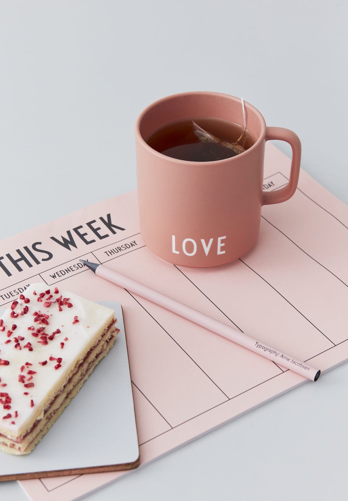 avorite cup m. hank - LOVE fra Design Letters - Otherstuff.dk