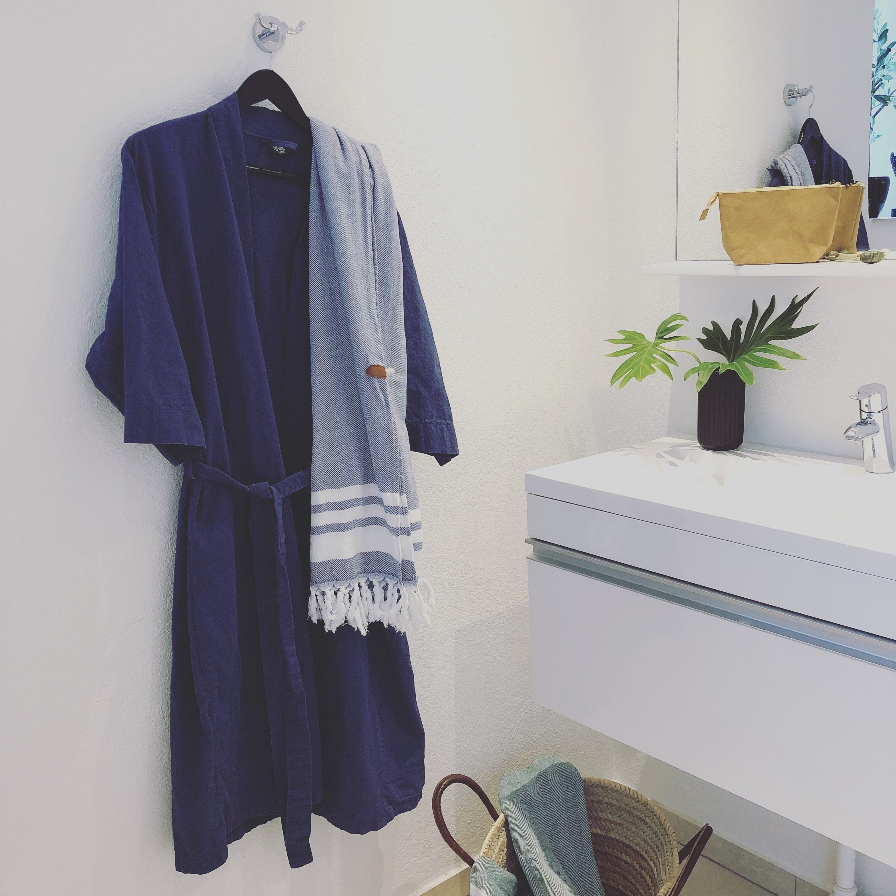 Hamam Håndklæde Dusty Blue med blå badekåbe