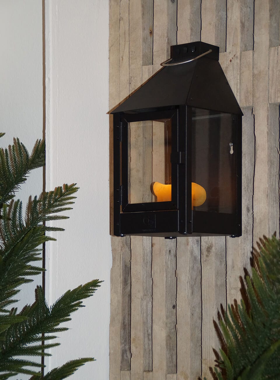 A2 Living Black Mini Wall Lantern 5714045000714 otherstuff