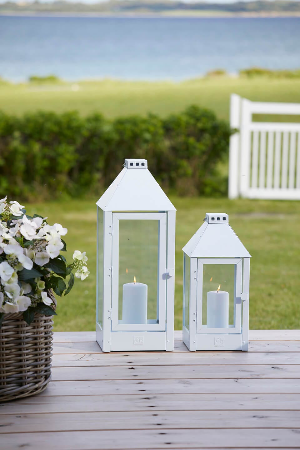 A2 Living Lanterne White Midi Lantern 5714045000745 otherstuff